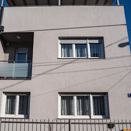 Apartman Hendrix 萨格勒布 外观 照片